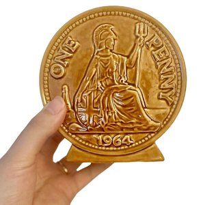 Vintage 1964 Old English One Penny Brown Ceramic Money Box Piggy Bank